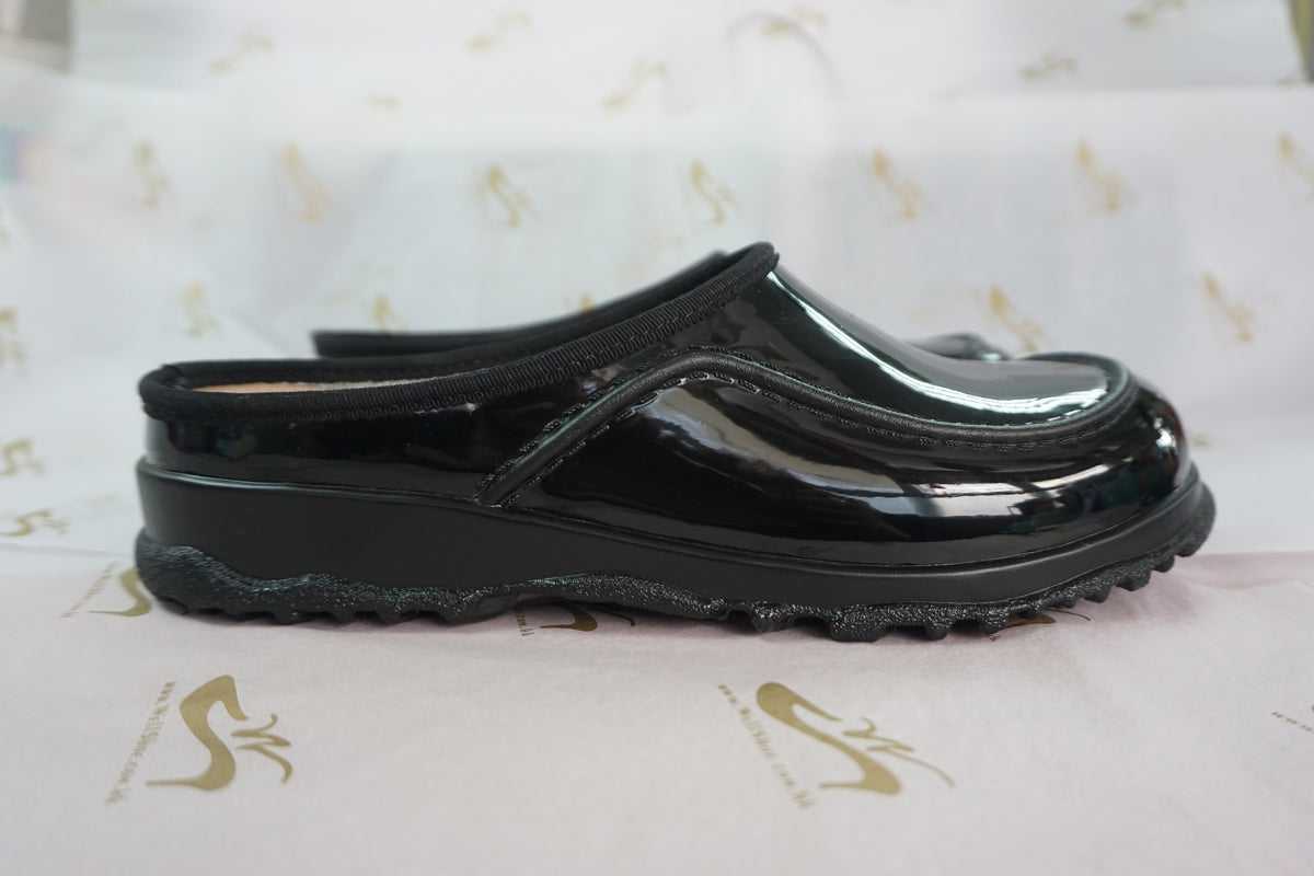 Japan Made High Quality Chef Shoes, 偉豐鞋 WELL SHOE HK, Sandal, Slippers, Classic Slippers, Casual Sandals, Flip Flops, Made in Thailand, Non Slip Shoes, Leather shoes, Home Slippers, Cotton Slippers, Linen Slippers, Boots, Japan Boots, Labor Boots, Japan Labor Boots, Rain Boots, Toe Cap Rain Boots, 凉鞋, 拖鞋, 經典拖鞋, 休閒涼鞋, 人字拖, 泰國製造, 防滑鞋, 皮鞋, 家居拖鞋, 棉拖鞋, 麻拖鞋, 靴子, 日本靴, 勞動靴, 日本勞動靴, 雨靴, 帶帽雨靴, Wellshoe