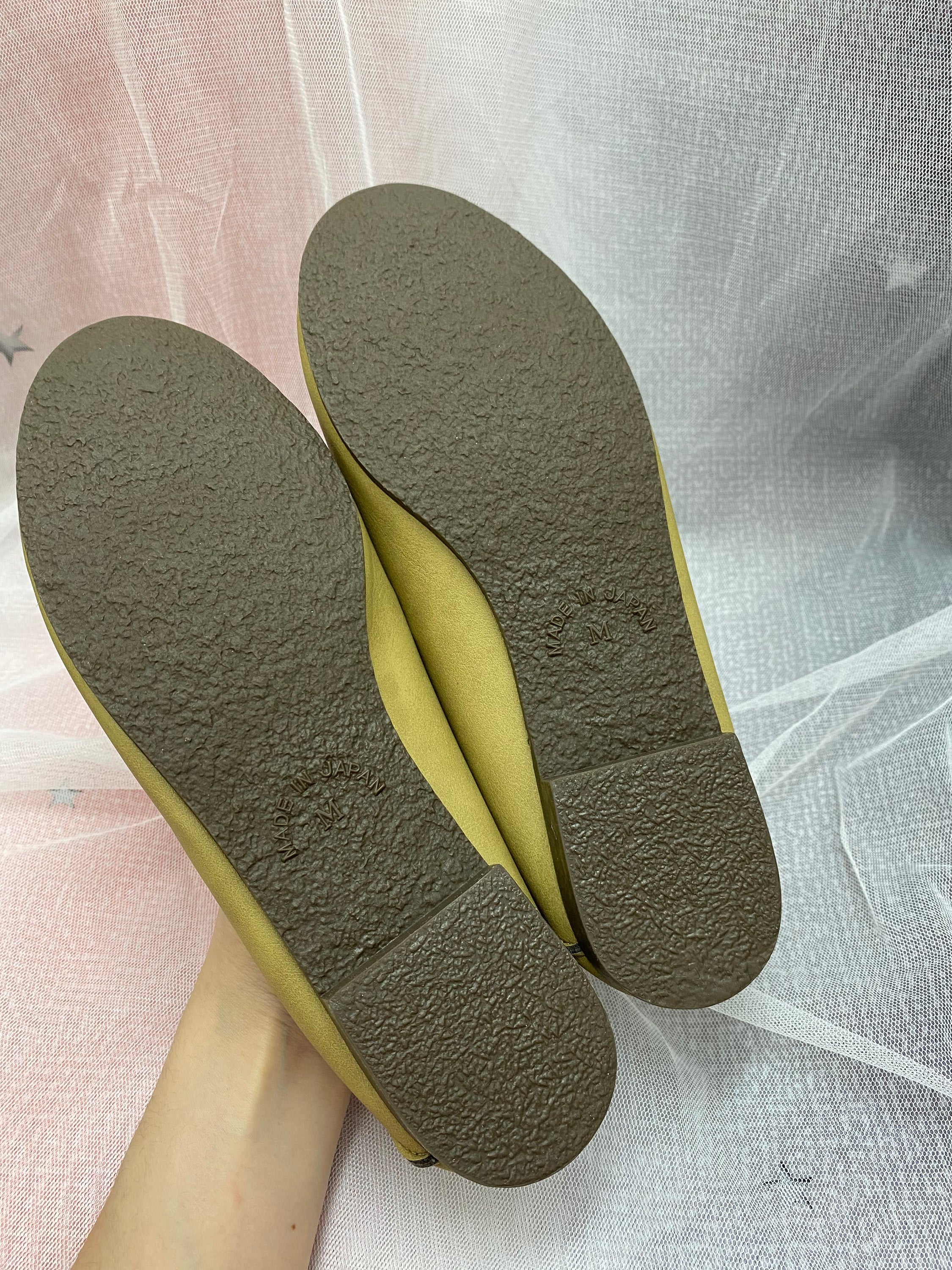 2 Ways Flats Shoes (Japan), 偉豐鞋 WELL SHOE HK, Sandal, Slippers, Classic Slippers, Casual Sandals, Flip Flops, Made in Thailand, Non Slip Shoes, Leather shoes, Home Slippers, Cotton Slippers, Linen Slippers, Boots, Japan Boots, Labor Boots, Japan Labor Boots, Rain Boots, Toe Cap Rain Boots, 凉鞋, 拖鞋, 經典拖鞋, 休閒涼鞋, 人字拖, 泰國製造, 防滑鞋, 皮鞋, 家居拖鞋, 棉拖鞋, 麻拖鞋, 靴子, 日本靴, 勞動靴, 日本勞動靴, 雨靴, 帶帽雨靴, Wellshoe