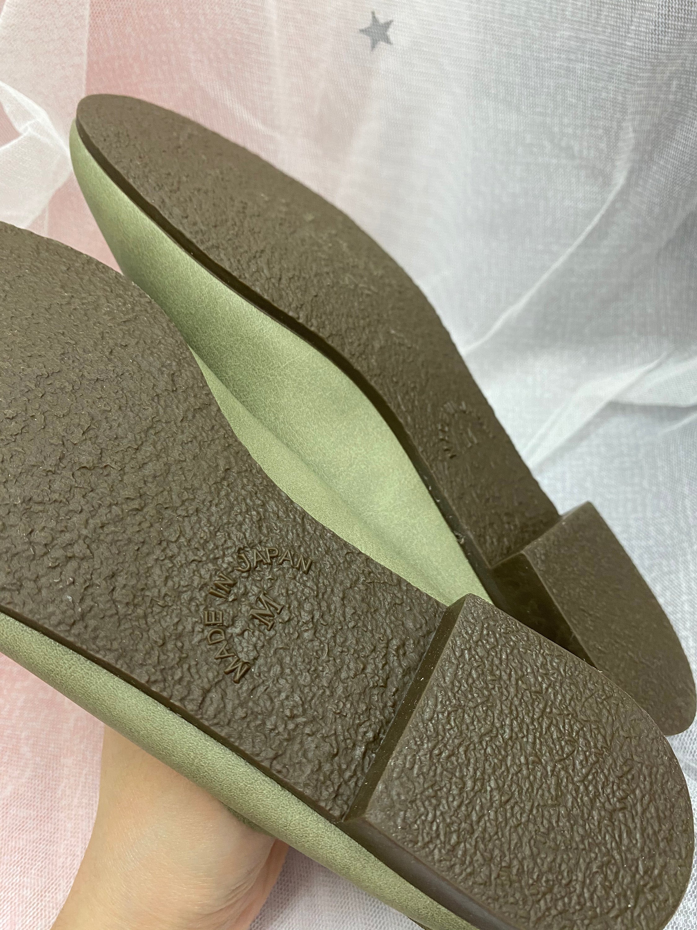 2 Ways Flats Shoes (Japan), 偉豐鞋 WELL SHOE HK, Sandal, Slippers, Classic Slippers, Casual Sandals, Flip Flops, Made in Thailand, Non Slip Shoes, Leather shoes, Home Slippers, Cotton Slippers, Linen Slippers, Boots, Japan Boots, Labor Boots, Japan Labor Boots, Rain Boots, Toe Cap Rain Boots, 凉鞋, 拖鞋, 經典拖鞋, 休閒涼鞋, 人字拖, 泰國製造, 防滑鞋, 皮鞋, 家居拖鞋, 棉拖鞋, 麻拖鞋, 靴子, 日本靴, 勞動靴, 日本勞動靴, 雨靴, 帶帽雨靴, Wellshoe