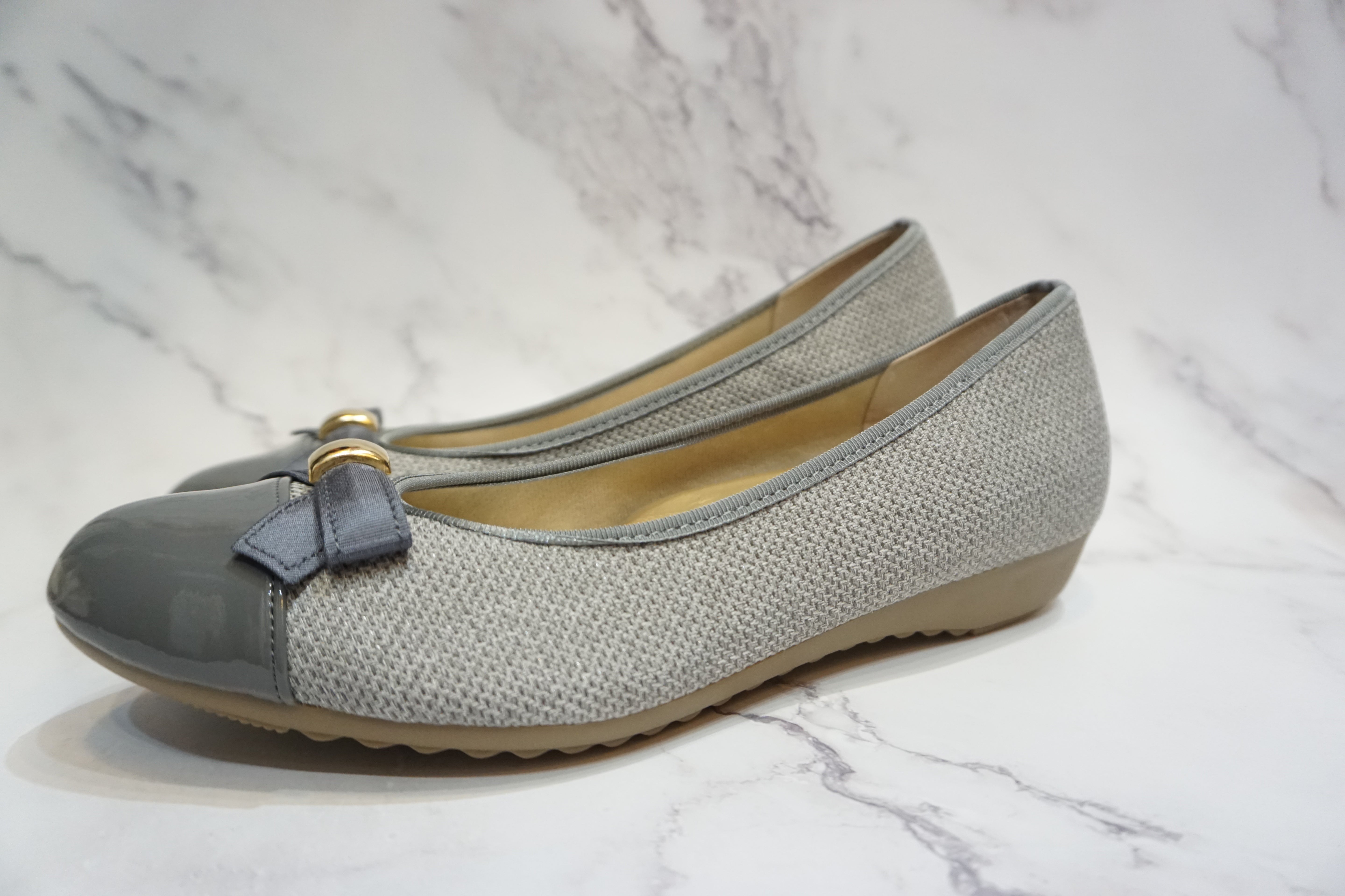 Japan Fashion Flats with Bow (Soft Soles), 偉豐鞋 WELL SHOE HK, Sandal, Slippers, Classic Slippers, Casual Sandals, Flip Flops, Made in Thailand, Non Slip Shoes, Leather shoes, Home Slippers, Cotton Slippers, Linen Slippers, Boots, Japan Boots, Labor Boots, Japan Labor Boots, Rain Boots, Toe Cap Rain Boots, 凉鞋, 拖鞋, 經典拖鞋, 休閒涼鞋, 人字拖, 泰國製造, 防滑鞋, 皮鞋, 家居拖鞋, 棉拖鞋, 麻拖鞋, 靴子, 日本靴, 勞動靴, 日本勞動靴, 雨靴, 帶帽雨靴, Wellshoe