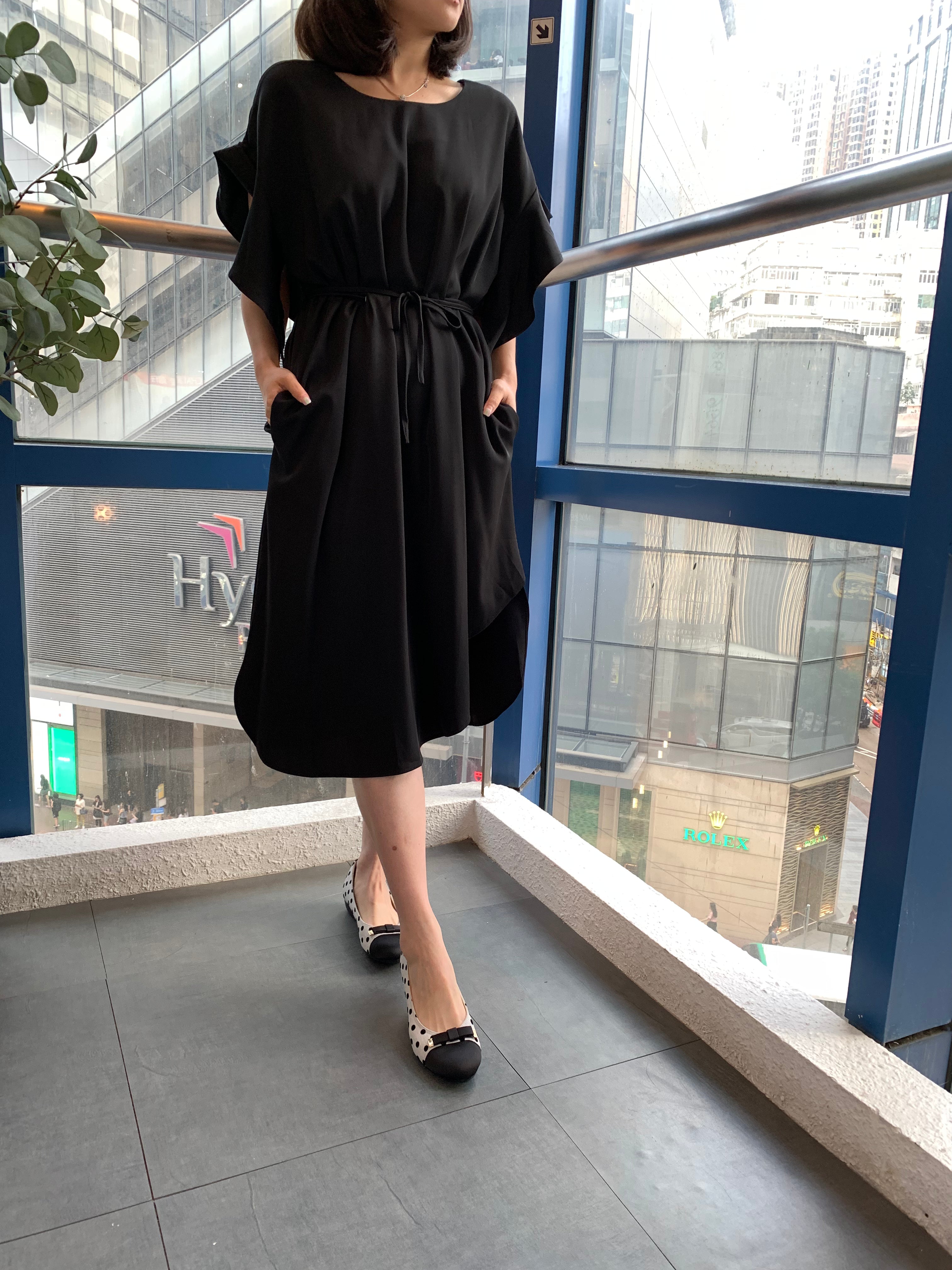 Japan Fashion Dots Pattern Flats with Bow (Soft Soles), 偉豐鞋 WELL SHOE HK, Sandal, Slippers, Classic Slippers, Casual Sandals, Flip Flops, Made in Thailand, Non Slip Shoes, Leather shoes, Home Slippers, Cotton Slippers, Linen Slippers, Boots, Japan Boots, Labor Boots, Japan Labor Boots, Rain Boots, Toe Cap Rain Boots, 凉鞋, 拖鞋, 經典拖鞋, 休閒涼鞋, 人字拖, 泰國製造, 防滑鞋, 皮鞋, 家居拖鞋, 棉拖鞋, 麻拖鞋, 靴子, 日本靴, 勞動靴, 日本勞動靴, 雨靴, 帶帽雨靴, Wellshoe