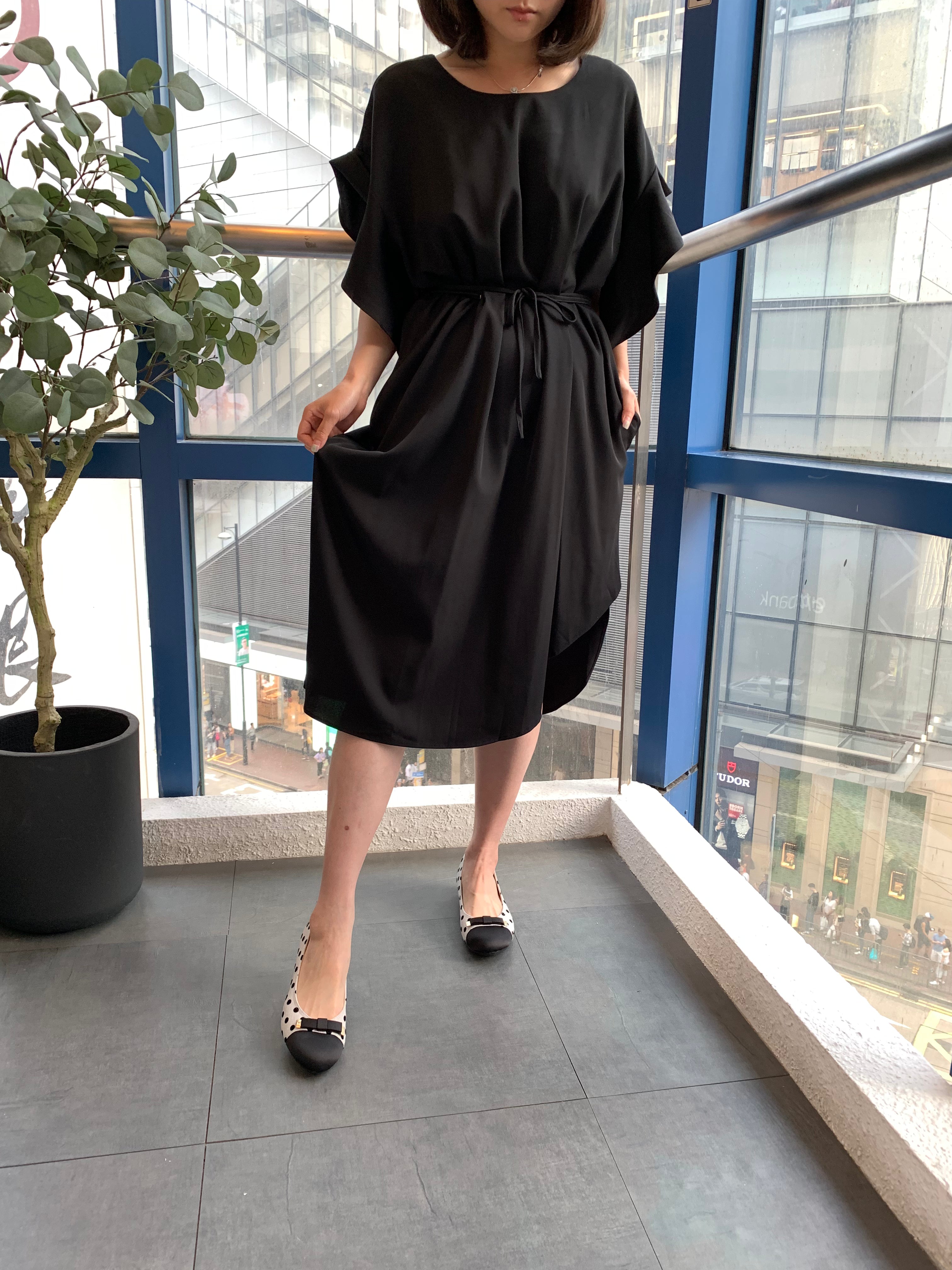 Japan Fashion Dots Pattern Flats with Bow (Soft Soles), 偉豐鞋 WELL SHOE HK, Sandal, Slippers, Classic Slippers, Casual Sandals, Flip Flops, Made in Thailand, Non Slip Shoes, Leather shoes, Home Slippers, Cotton Slippers, Linen Slippers, Boots, Japan Boots, Labor Boots, Japan Labor Boots, Rain Boots, Toe Cap Rain Boots, 凉鞋, 拖鞋, 經典拖鞋, 休閒涼鞋, 人字拖, 泰國製造, 防滑鞋, 皮鞋, 家居拖鞋, 棉拖鞋, 麻拖鞋, 靴子, 日本靴, 勞動靴, 日本勞動靴, 雨靴, 帶帽雨靴, Wellshoe