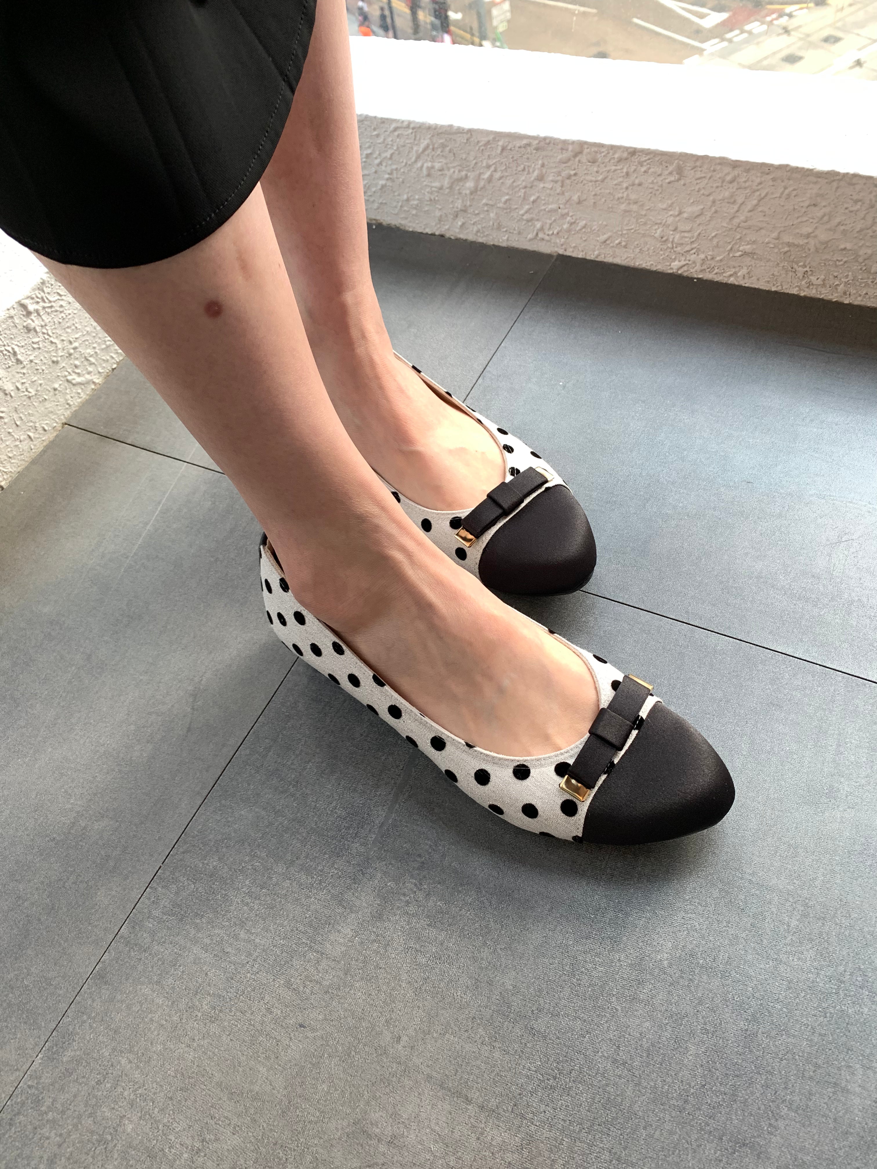 Japan Fashion Dots Pattern Flats with Bow (Soft Soles)-ARCH CONTACT-BE-JP/TW Size-1: 230-偉豐鞋 WELL SHOE HK-Well Shoe-偉豐鞋-偉豐網-荃灣鞋店-Functional shoes-Hong Kong Tsuen Wan Shoe Store-Tai Wan Shoe-Japan Shoe-高品質功能鞋-台灣進口鞋-日本進口鞋-High-quality shoes-鞋類配件-荃灣進口鞋-香港鞋店-優質鞋類產品-水靴-帆布鞋-廚師鞋-香港鞋品牌-Hong Kong Shoes brand-長者鞋-Hong Kong Rain Boots-Kitchen shoes-Cruthes-Slipper-Well Shoe Hong Kong-Anello-Arriba-休閒鞋-舒適鞋-健康鞋-皮鞋-Healthy shoes-Leather shoes-Hiking shoes