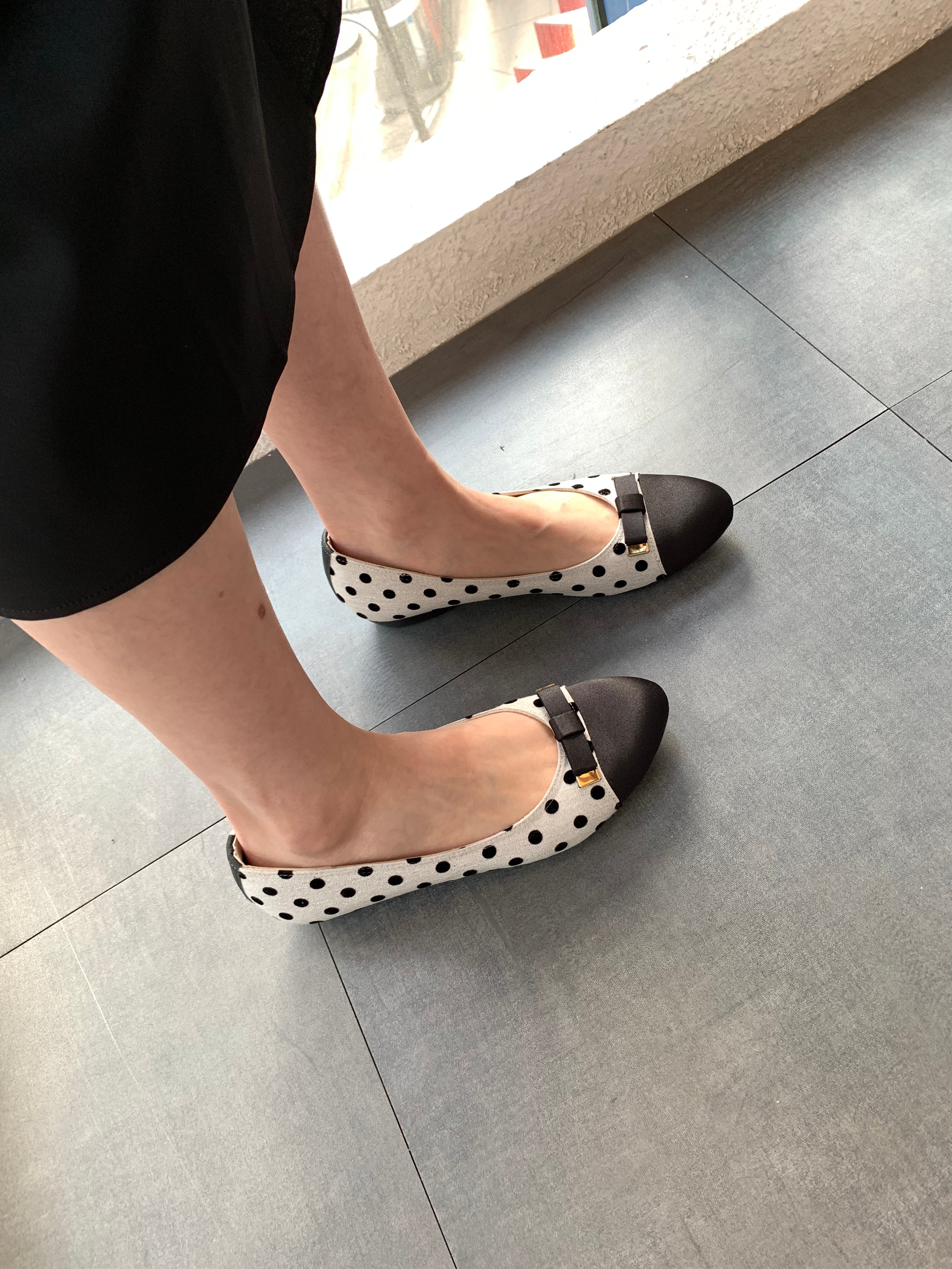 Japan Fashion Dots Pattern Flats with Bow (Soft Soles)-ARCH CONTACT-BE-JP/TW Size-1: 230-偉豐鞋 WELL SHOE HK-Well Shoe-偉豐鞋-偉豐網-荃灣鞋店-Functional shoes-Hong Kong Tsuen Wan Shoe Store-Tai Wan Shoe-Japan Shoe-高品質功能鞋-台灣進口鞋-日本進口鞋-High-quality shoes-鞋類配件-荃灣進口鞋-香港鞋店-優質鞋類產品-水靴-帆布鞋-廚師鞋-香港鞋品牌-Hong Kong Shoes brand-長者鞋-Hong Kong Rain Boots-Kitchen shoes-Cruthes-Slipper-Well Shoe Hong Kong-Anello-Arriba-休閒鞋-舒適鞋-健康鞋-皮鞋-Healthy shoes-Leather shoes-Hiking shoes