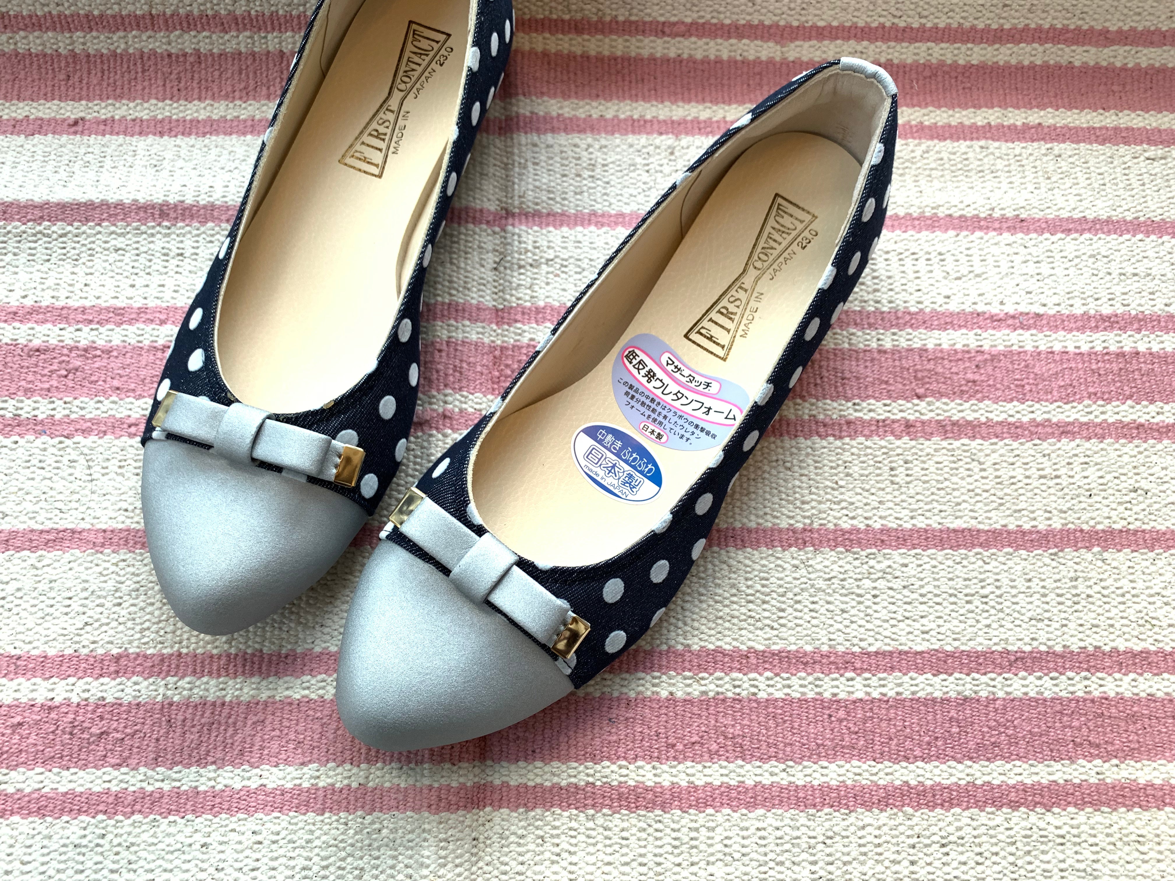 Japan Fashion Dots Pattern Flats with Bow (Soft Soles), 偉豐鞋 WELL SHOE HK, Sandal, Slippers, Classic Slippers, Casual Sandals, Flip Flops, Made in Thailand, Non Slip Shoes, Leather shoes, Home Slippers, Cotton Slippers, Linen Slippers, Boots, Japan Boots, Labor Boots, Japan Labor Boots, Rain Boots, Toe Cap Rain Boots, 凉鞋, 拖鞋, 經典拖鞋, 休閒涼鞋, 人字拖, 泰國製造, 防滑鞋, 皮鞋, 家居拖鞋, 棉拖鞋, 麻拖鞋, 靴子, 日本靴, 勞動靴, 日本勞動靴, 雨靴, 帶帽雨靴, Wellshoe