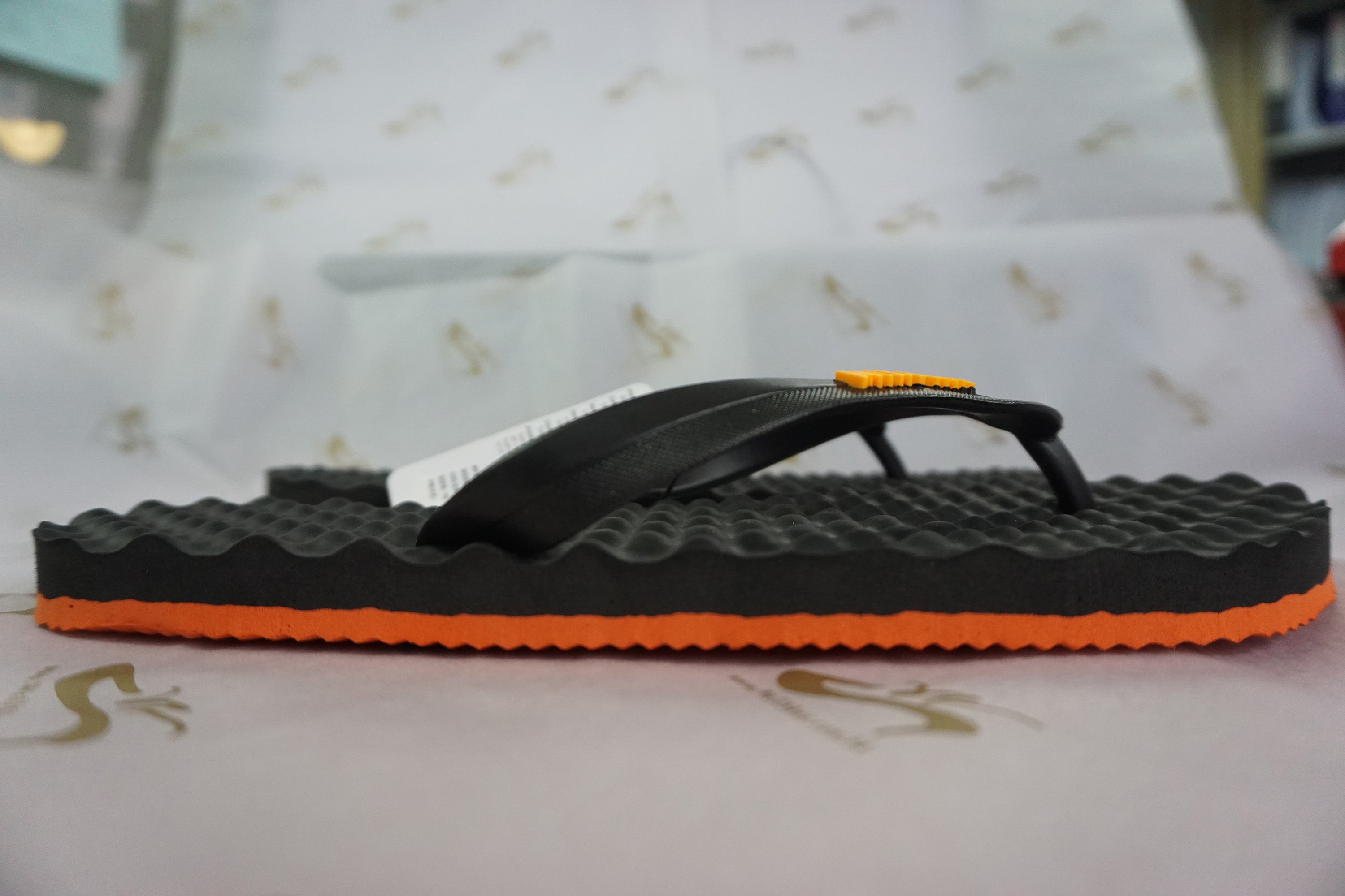 T3318 Flip Flops (Thailand Made)-Mixstar-BK-US Size: 10-偉豐鞋 WELL SHOE HK-Well Shoe-偉豐鞋-偉豐網-荃灣鞋店-Functional shoes-Hong Kong Tsuen Wan Shoe Store-Tai Wan Shoe-Japan Shoe-高品質功能鞋-台灣進口鞋-日本進口鞋-High-quality shoes-鞋類配件-荃灣進口鞋-香港鞋店-優質鞋類產品-水靴-帆布鞋-廚師鞋-香港鞋品牌-Hong Kong Shoes brand-長者鞋-Hong Kong Rain Boots-Kitchen shoes-Cruthes-Slipper-Well Shoe Hong Kong-Anello-Arriba-休閒鞋-舒適鞋-健康鞋-皮鞋-Healthy shoes-Leather shoes-Hiking shoes