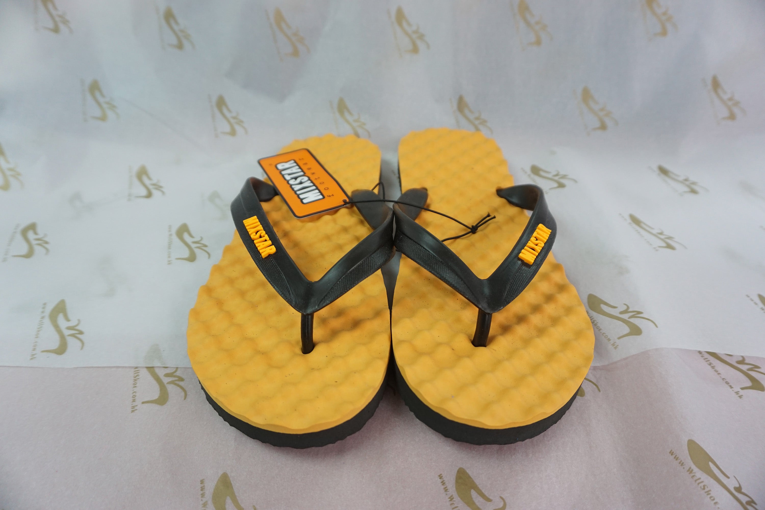 T3318 Flip Flops (Thailand Made)-Mixstar-BK-US Size: 10-偉豐鞋 WELL SHOE HK-Well Shoe-偉豐鞋-偉豐網-荃灣鞋店-Functional shoes-Hong Kong Tsuen Wan Shoe Store-Tai Wan Shoe-Japan Shoe-高品質功能鞋-台灣進口鞋-日本進口鞋-High-quality shoes-鞋類配件-荃灣進口鞋-香港鞋店-優質鞋類產品-水靴-帆布鞋-廚師鞋-香港鞋品牌-Hong Kong Shoes brand-長者鞋-Hong Kong Rain Boots-Kitchen shoes-Cruthes-Slipper-Well Shoe Hong Kong-Anello-Arriba-休閒鞋-舒適鞋-健康鞋-皮鞋-Healthy shoes-Leather shoes-Hiking shoes