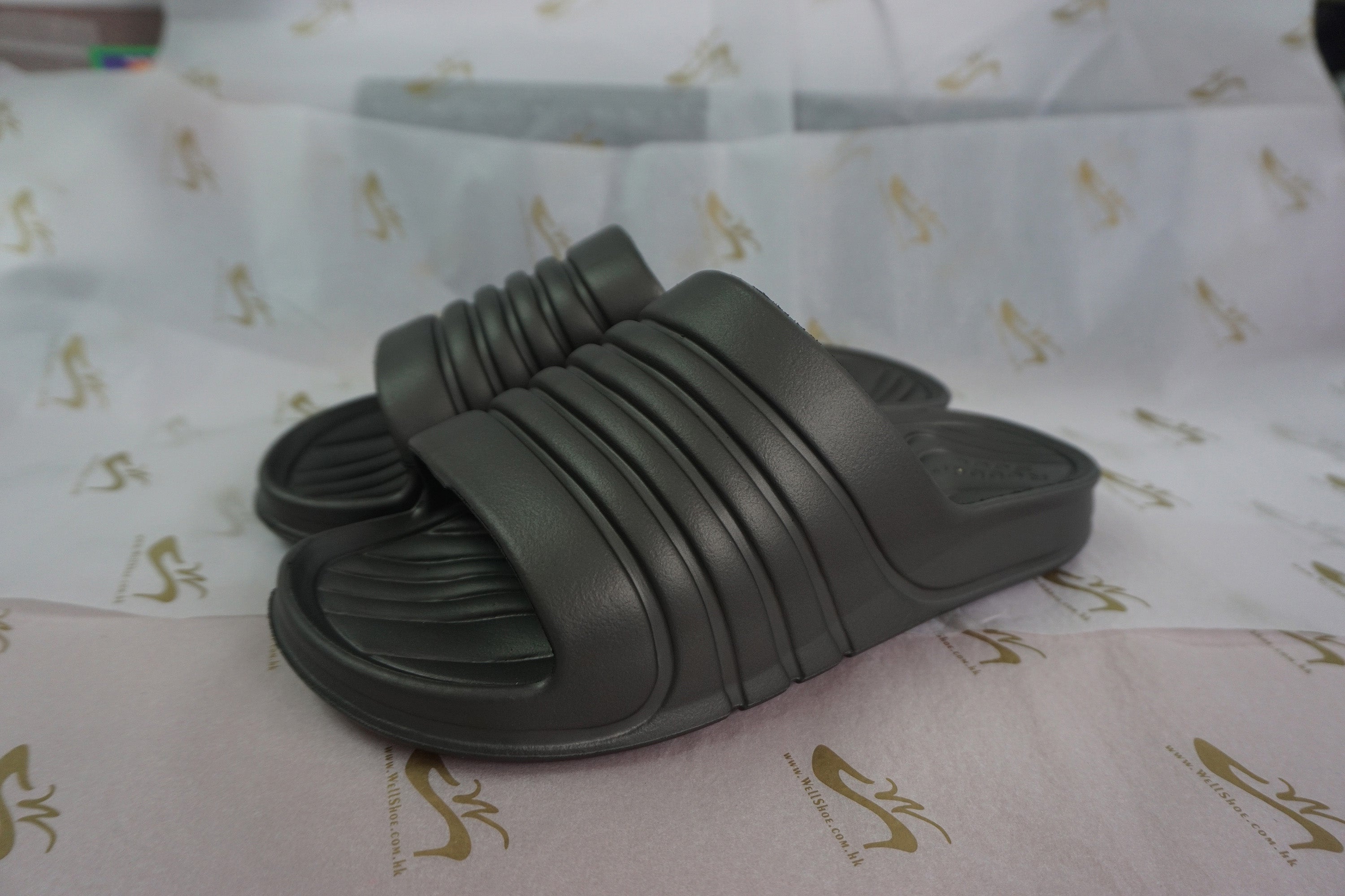 T3328 Casual Sandals (Thailand Made)-FLEX-GY-US Size: 10-偉豐鞋 WELL SHOE HK-Well Shoe-偉豐鞋-偉豐網-荃灣鞋店-Functional shoes-Hong Kong Tsuen Wan Shoe Store-Tai Wan Shoe-Japan Shoe-高品質功能鞋-台灣進口鞋-日本進口鞋-High-quality shoes-鞋類配件-荃灣進口鞋-香港鞋店-優質鞋類產品-水靴-帆布鞋-廚師鞋-香港鞋品牌-Hong Kong Shoes brand-長者鞋-Hong Kong Rain Boots-Kitchen shoes-Cruthes-Slipper-Well Shoe Hong Kong-Anello-Arriba-休閒鞋-舒適鞋-健康鞋-皮鞋-Healthy shoes-Leather shoes-Hiking shoes